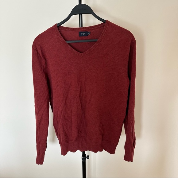 J Crew V Neck Light Weight Knit Shirt - Picture 2 of 3